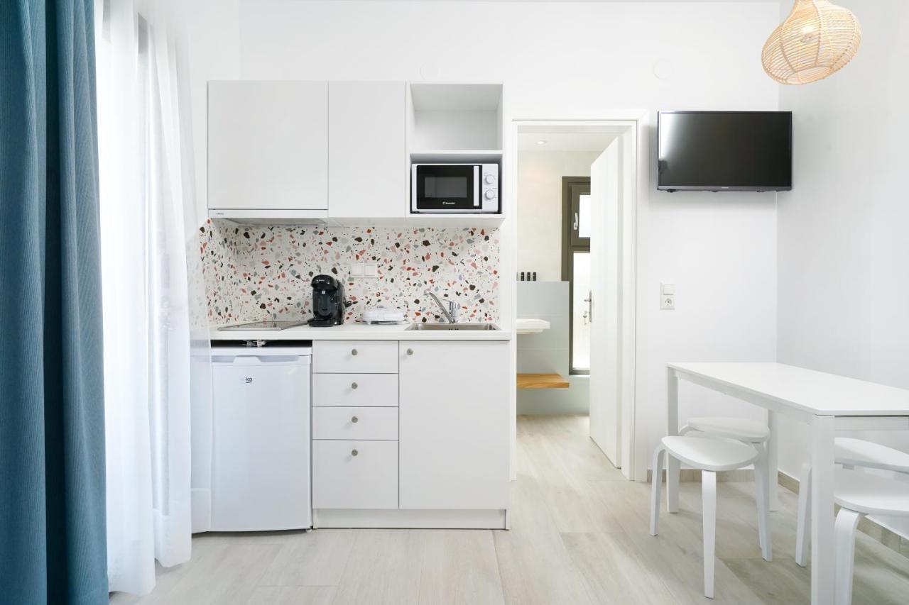 Filoxenia Luxury Apartments 波托什 外观 照片